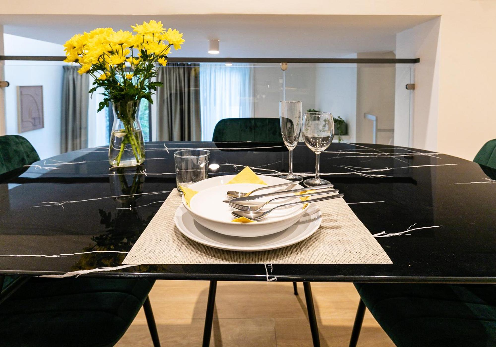 Aiello Hotels - Citylife Apartments, Milan